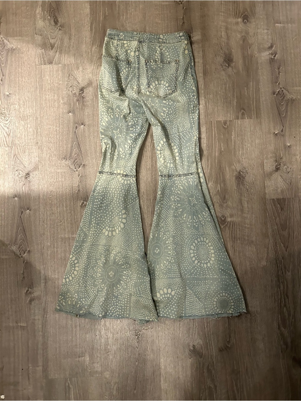 We The Free Light Blue Dot-Print Flared Bell Bottom Jeans - Picture 4 of 4